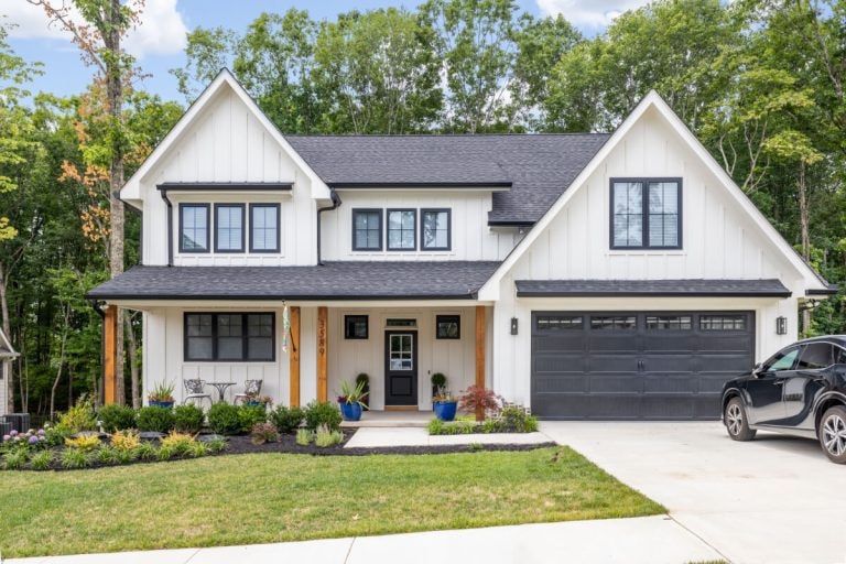 Farmhouse custom home in Lookout Mountain, TN — Baker Homes